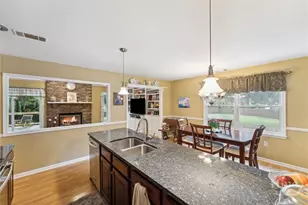 14 E Deerwood Rd, Savannah, GA 31410 - Photo 11