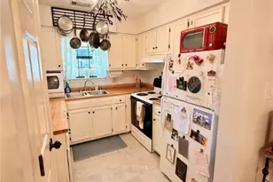 54 Colony Park Dr, Savannah, GA 31406 - Photo 13