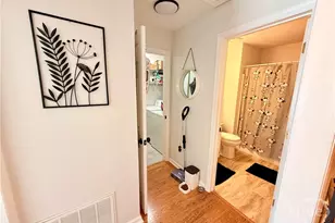 54 Colony Park Dr, Savannah, GA 31406 - Photo 9