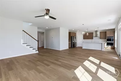 185 Champlain Drive, Pooler, GA 31322 - Photo 7