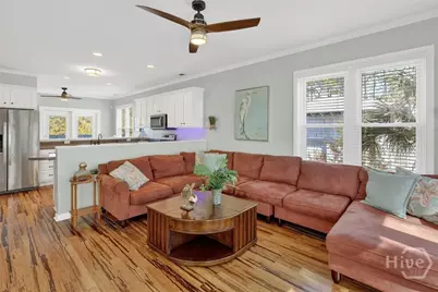 145 S Campbell Avenue #E, Tybee Island, GA 31328 - Photo 9