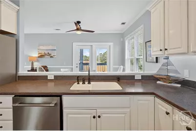 145 S Campbell Avenue #E, Tybee Island, GA 31328 - Photo 13