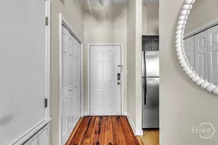 105 Whitaker St, Savannah, GA 31401 - Photo 3