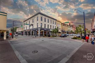 105 Whitaker St, Savannah, GA 31401 - Photo 25