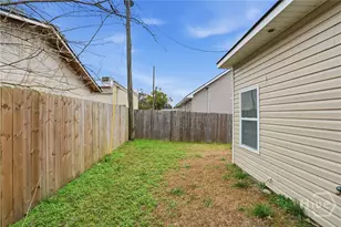 33 Travis St, Savannah, GA 31406 - Photo 23
