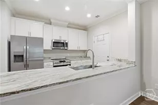 33 Travis St, Savannah, GA 31406 - Photo 9