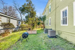 709 E 35th St, Savannah, GA 31401 - Photo 25
