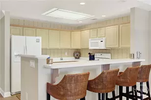2902 River Dr, Savannah, GA 31404 - Photo 9