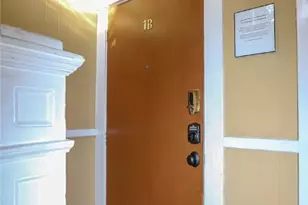 111 Lincoln St, Savannah, GA 31401 - Photo 7