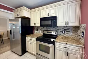 208 Cantyre St, Port Wentworth, GA 31407 - Photo 9