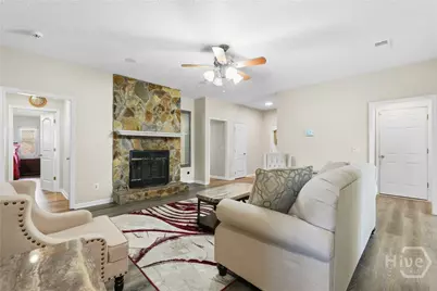 915 Mandarin Drive, Hinesville, GA 31313 - Photo 7