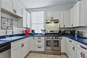 501 E Bolton St, Savannah, GA 31401 - Photo 25