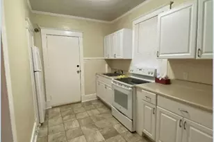 1115 E 32nd St, Savannah, GA 31404 - Photo 15