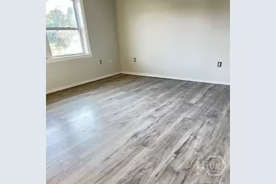 657 W 34th Street, Savannah, GA 31415 - Photo 15