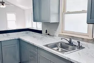 657 W 34th St, Savannah, GA 31415 - Photo 5