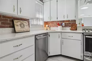 1616 Skidaway Rd, Savannah, GA 31404 - Photo 17