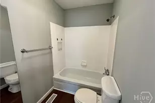 527 Tibet Ave, Savannah, GA 31406 - Photo 21