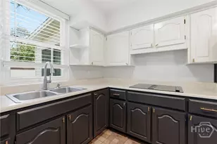 501 E 55th St, Savannah, GA 31405 - Photo 17