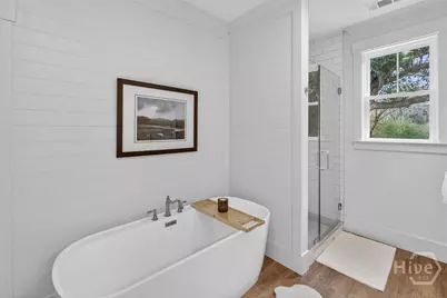 122 North Street, Savannah, GA 31410 - Photo 23