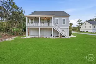 122 North St, Savannah, GA 31410 - Photo 3
