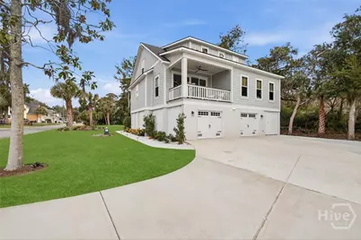 122 North Street, Savannah, GA 31410 - Photo 1