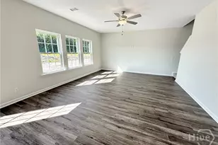226 Pitchline Dr, Hinesville, GA 31313 - Photo 7