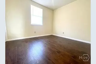 320 Chatham Villa Drive, Garden City, GA 31408 - Photo 11