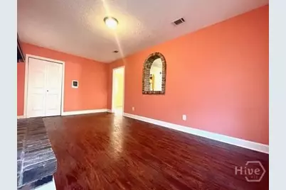 320 Chatham Villa Drive, Garden City, GA 31408 - Photo 5