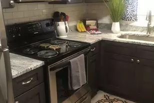 85 Van Horne St, Tybee Island, GA 31328 - Photo 11