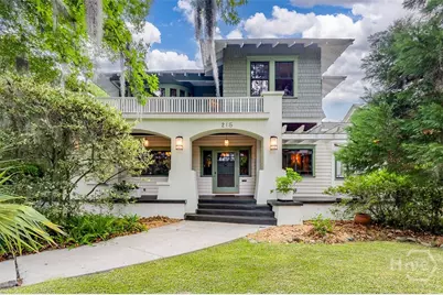 215 E 45th Street, Savannah, GA 31405 - Photo 1