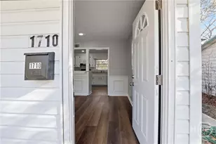1710 E 59th St, Savannah, GA 31404 - Photo 5