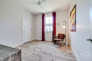 1135 E Park Ave, Savannah, GA 31404 - Photo 37