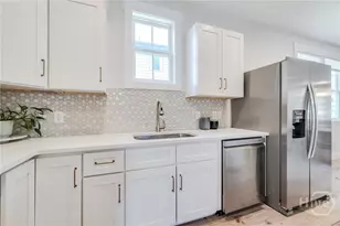 1135 E Park Ave, Savannah, GA 31404 - Photo 17