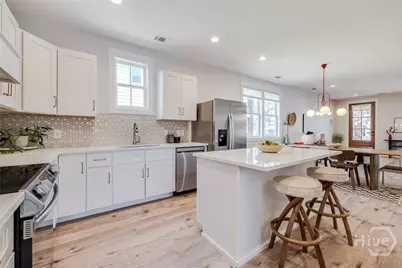 1135 E Park Avenue, Savannah, GA 31404 - Photo 11