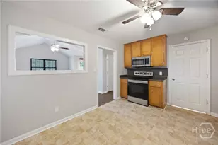 913 Churchfield Dr, Hinesville, GA 31313 - Photo 11