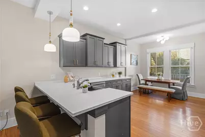 216 W Henry Street, Savannah, GA 31401 - Photo 7