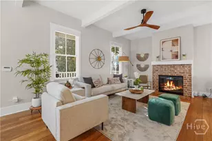 216 W Henry St, Savannah, GA 31401 - Photo 5