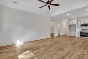 117 B Whitehall Ave, Rincon, GA 31326 - Photo 5