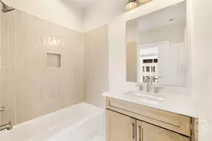 352 Eastern Wharf Ave, Savannah, GA 31401 - Photo 57