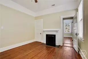 214 W Park Ave W, Savannah, GA 31401 - Photo 15
