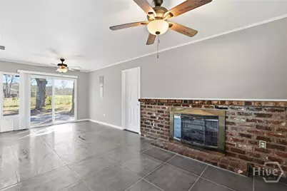 407 Willow Road, Savannah, GA 31419 - Photo 9