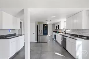 407 Willow Rd, Savannah, GA 31419 - Photo 11