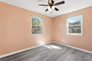 407 Willow Rd, Savannah, GA 31419 - Photo 17
