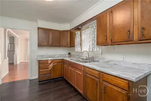 1901 Duval St, Savannah, GA 31404 - Photo 11
