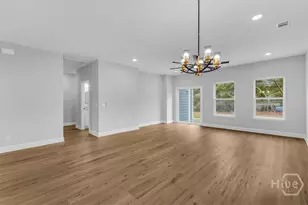 1207 E 71st St, Savannah, GA 31404 - Photo 9