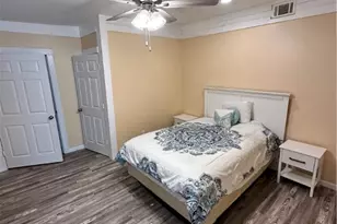 911 Crosby St, Savannah, GA 31415 - Photo 3