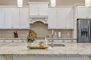 310 W Blackjack Oak Dr, Richmond Hill, GA 31324 - Photo 17