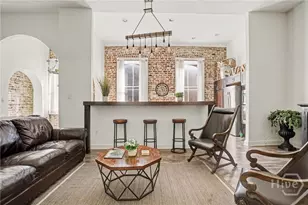 110 Barnard St, Savannah, GA 31401 - Photo 5