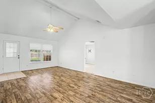 3597 SE Arnall Dr, Allenhurst, GA 31301 - Photo 5