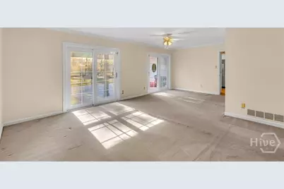311 Pickwick Road, Savannah, GA 31410 - Photo 5